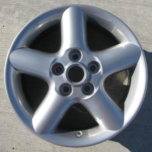 Nissan 5 Spoke