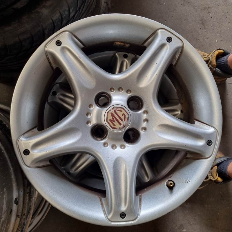 MG 5 Spoke