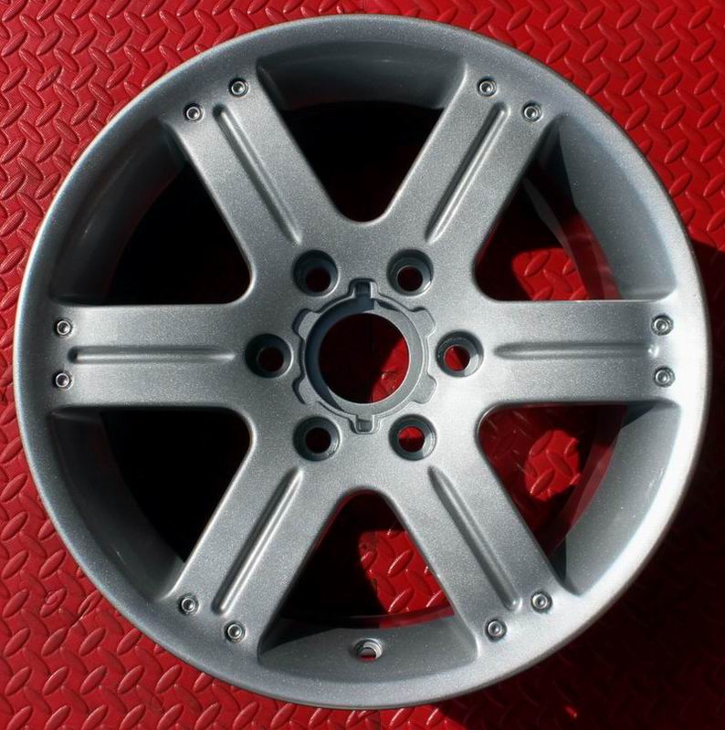 Mitsubishi 6 Spoke Silver