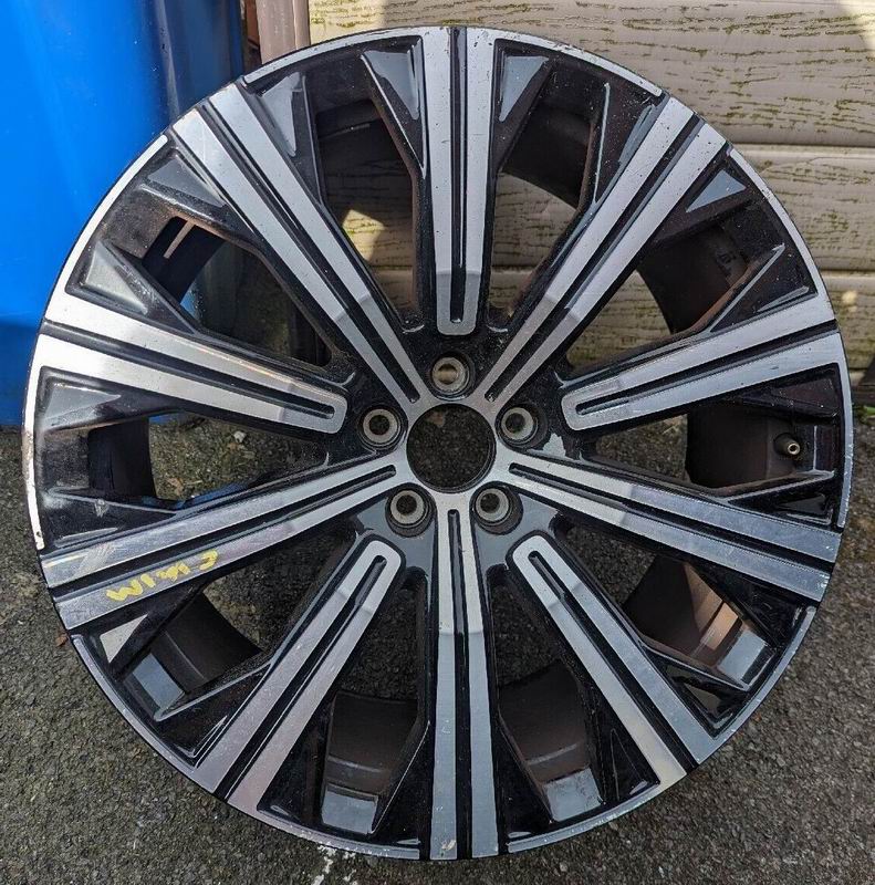 Volvo 10-Spoke