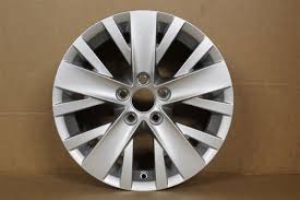 VW 5 Triple Spoke
