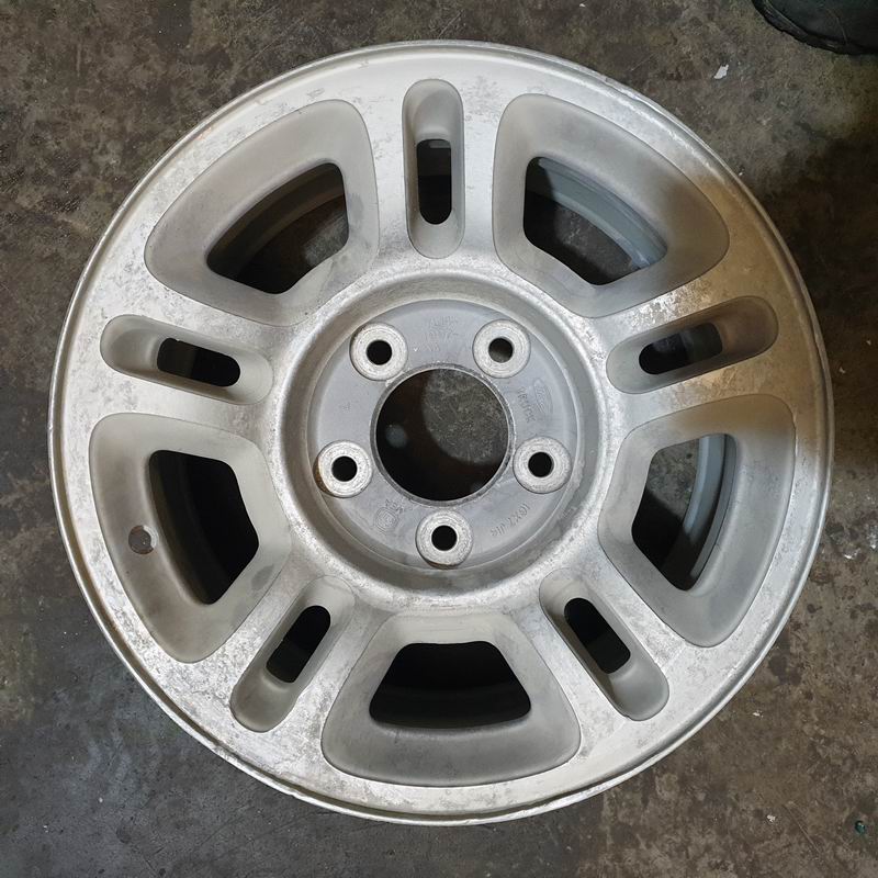 Ford 5 Twin Spoke