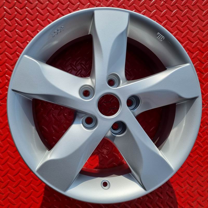 Nissan 5 Spoke